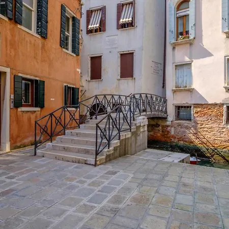 The Lion'S House Apt2 Venedig Exterior foto