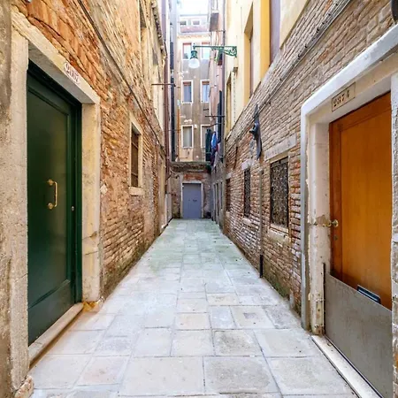 The Lion'S House Apt2 Venedig Exterior foto